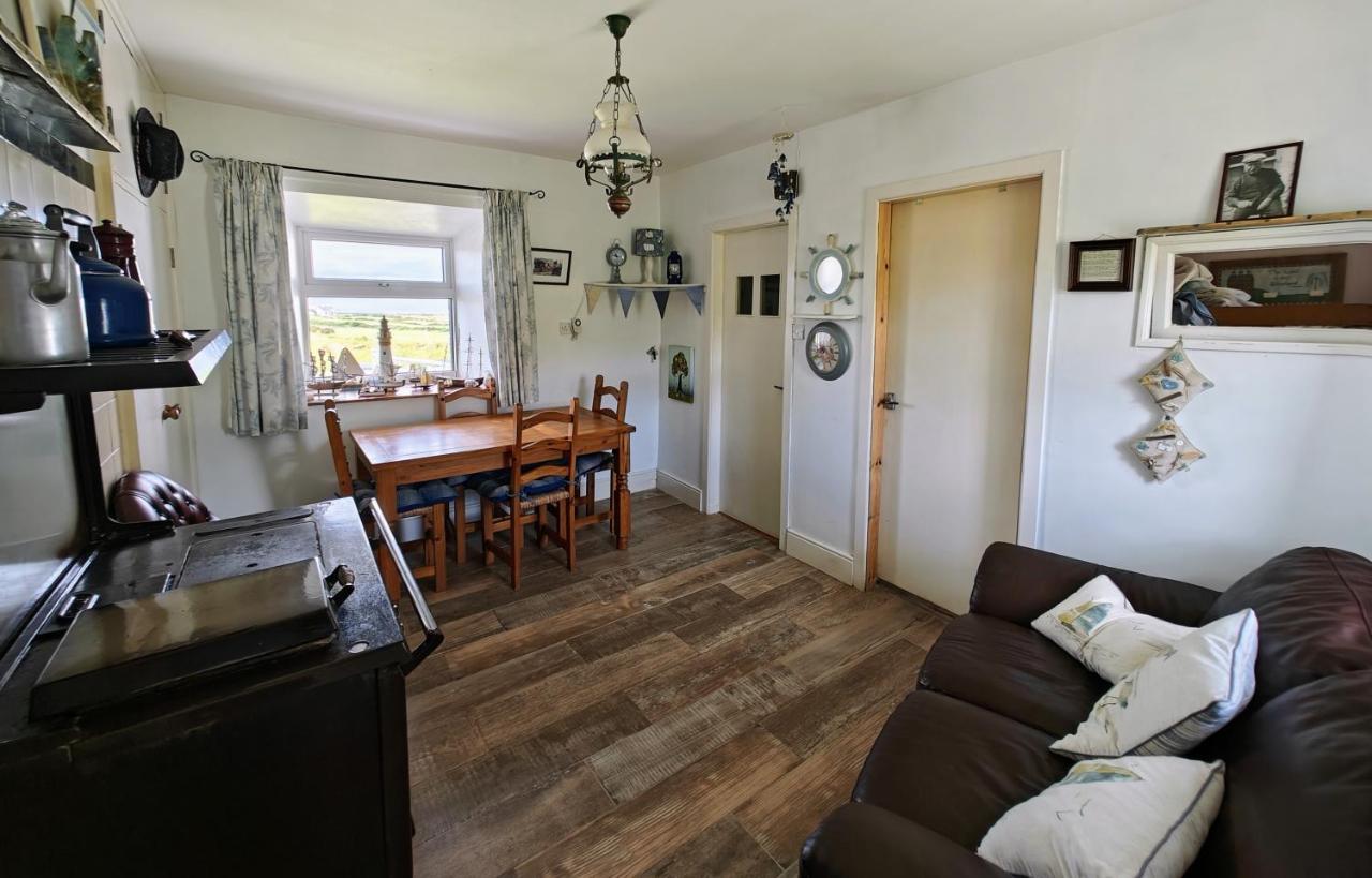 Teach Roisin-Traditional Irish Holiday Cottage In Malin Head. 外观 照片