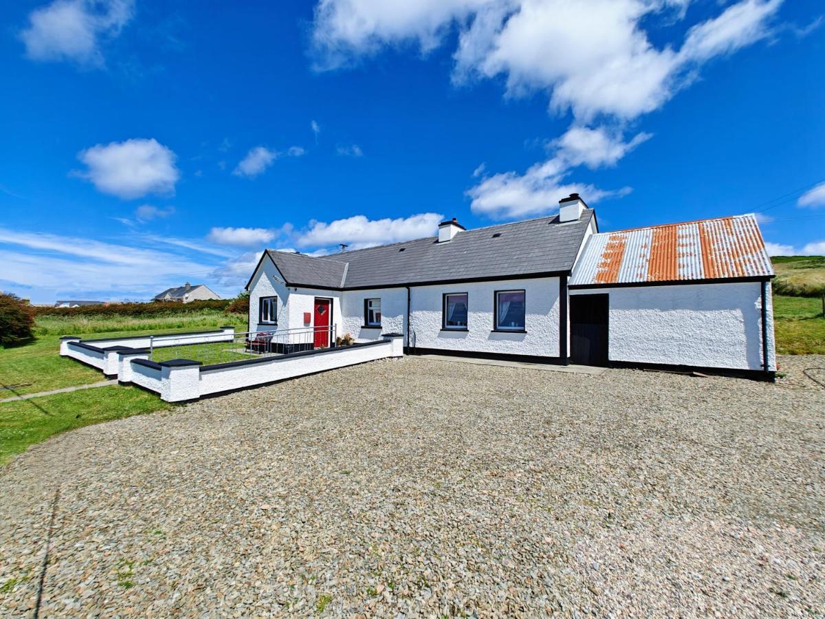 Teach Roisin-Traditional Irish Holiday Cottage In Malin Head. 外观 照片
