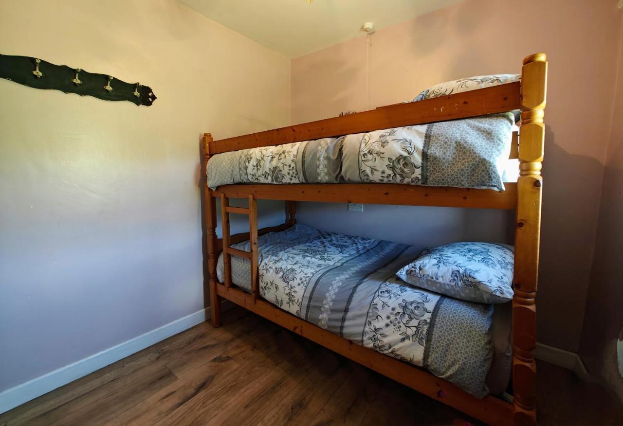 Teach Roisin-Traditional Irish Holiday Cottage In Malin Head. 外观 照片