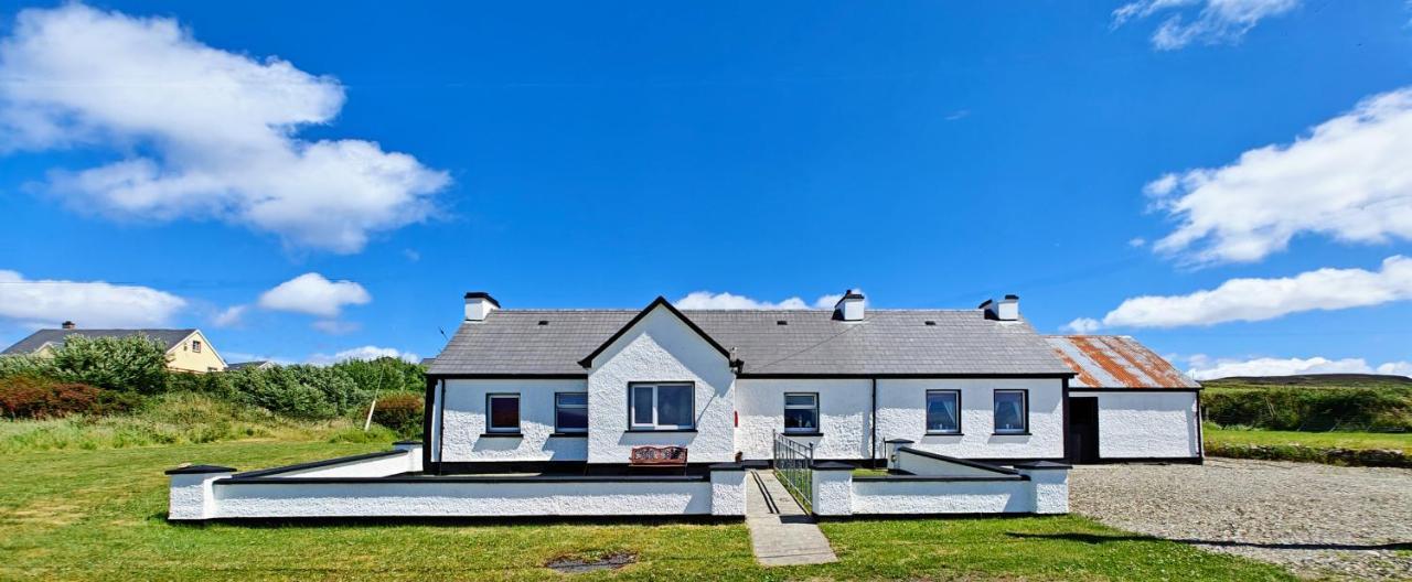 Teach Roisin-Traditional Irish Holiday Cottage In Malin Head. 外观 照片